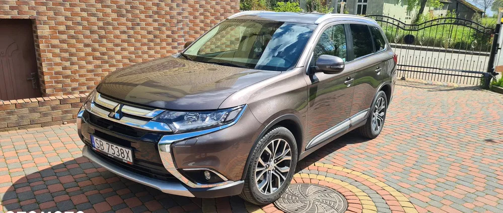 mitsubishi outlander Mitsubishi Outlander cena 95000 przebieg: 69000, rok produkcji 2017 z Świdwin